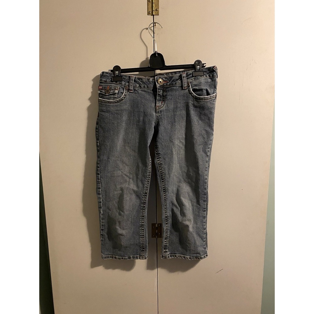 Moto UK Design Gray Denim Cropped Capris Low Rise Medium Wash Size 31